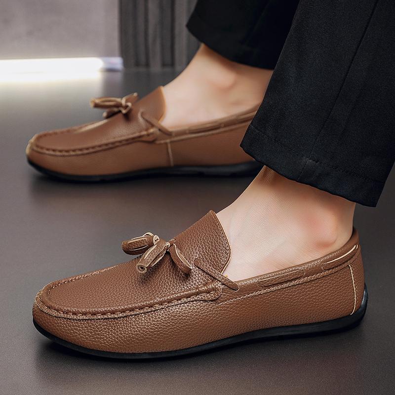 Spring Autumn Leather Lazy Loafers men Round Toe Soft Sole Flat Shoes Lightweight Walking Shoes Versatile Casual Shoes