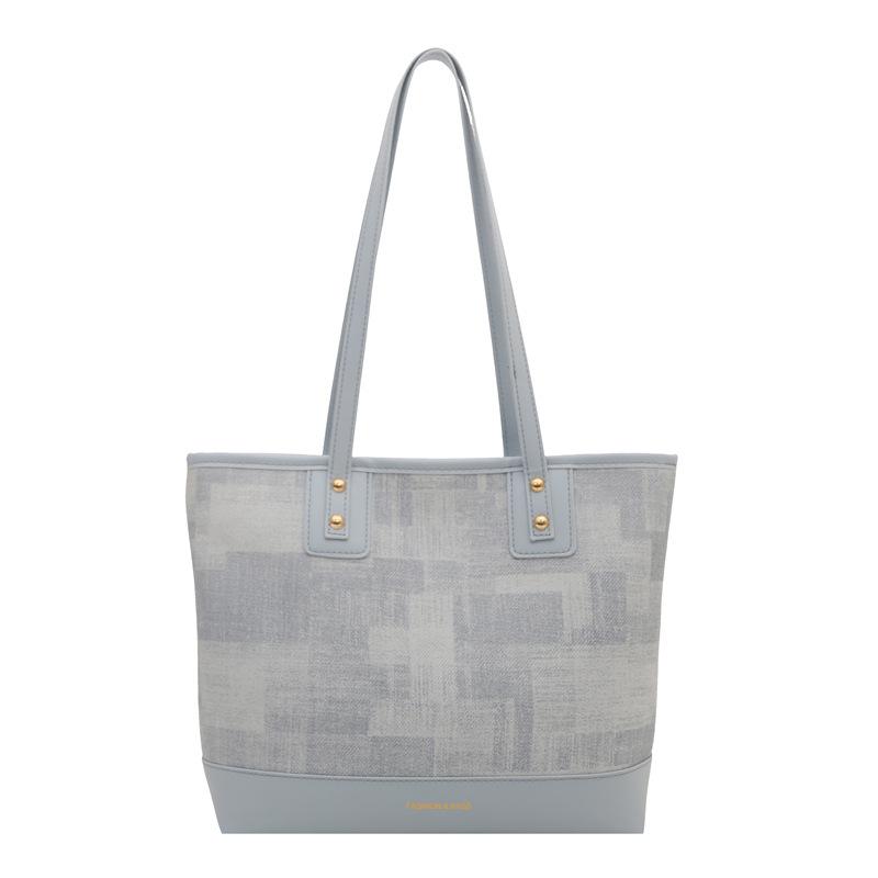 Large capacity fashion Korean version temperament work commuter bag women's new shoulder underarm bag portable tote bag