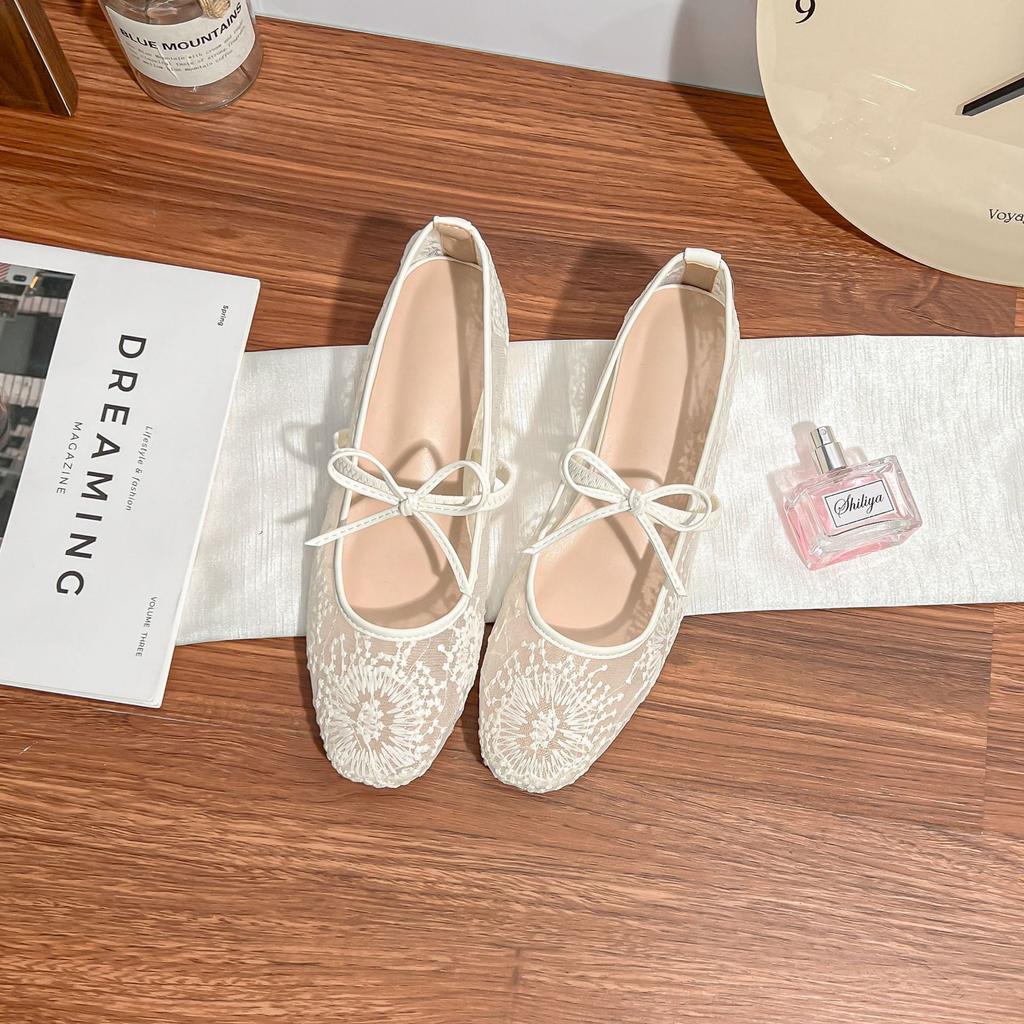 Summer new flat-soled single shoes women's 2025 temperament ballet style mesh women's shoes wear high-end soft-soled casual shoes