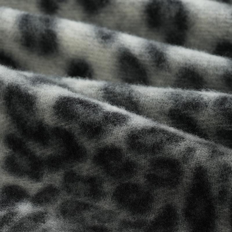 Hot-selling scarf women's winter new imitation cashmere leopard print fringed scarf thickened warm neck scarf shawl