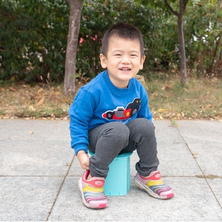 Children Travel Folding Toilet Baby Travel Potty Seat Outdoor Portable Camping Toilet Stool for Toddlers Easy to Clean