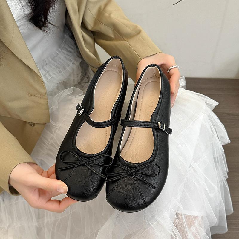 French Flat-bottomed Ballet Single Shoes Female 2025 New Temperament Bow Fairy Style Word Belt Mary Jane Shoes