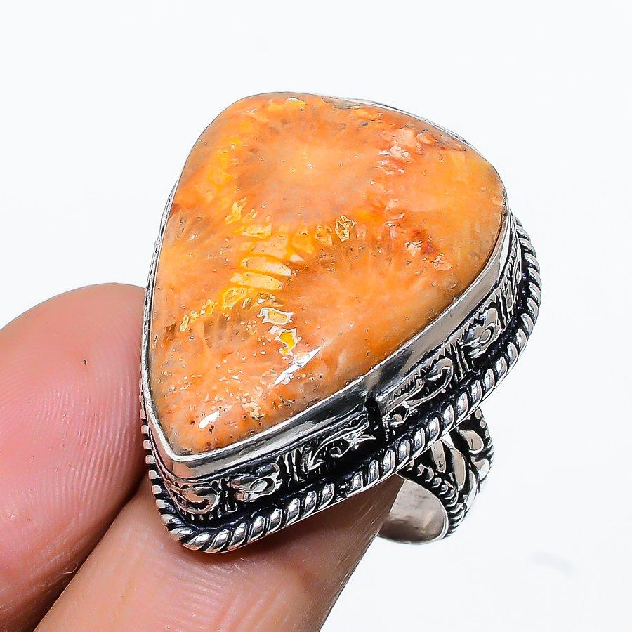 

Кольцо из стерлингового серебра 925 пробы с натуральным ископаемым кораллом ручной работы, размер 6,5 I1Q78