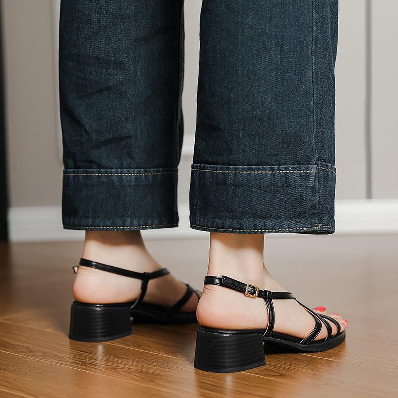 Comfortable and Not Tired, Soft-soled Thick-heeled Open-toed Sandals for Women New Summer Thin Strap Woven Mid-heeled Roman Shoes
