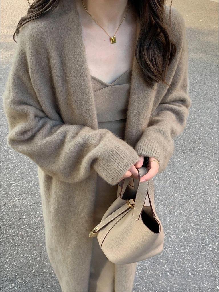 Women's Gray Oversized Knit Sweater Coat: Mid-Length, Over-the-Knee, Autumn/Winter, Thickened Lazy Style.