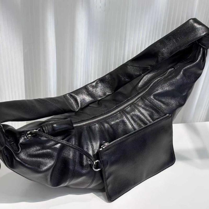 New soft leather pleated dumpling bag shoulder bag, fashionable commuting, women's bag versatile niche light luxury bag