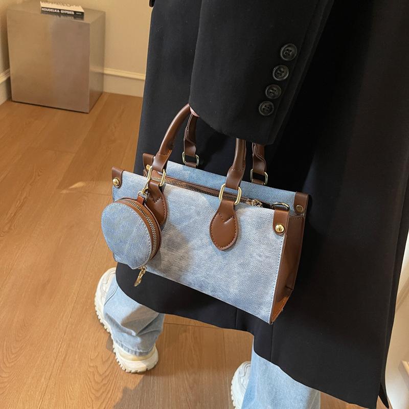New bag women's trend casual simple messenger bag popular contrasting color women's handbag commuter tote bag