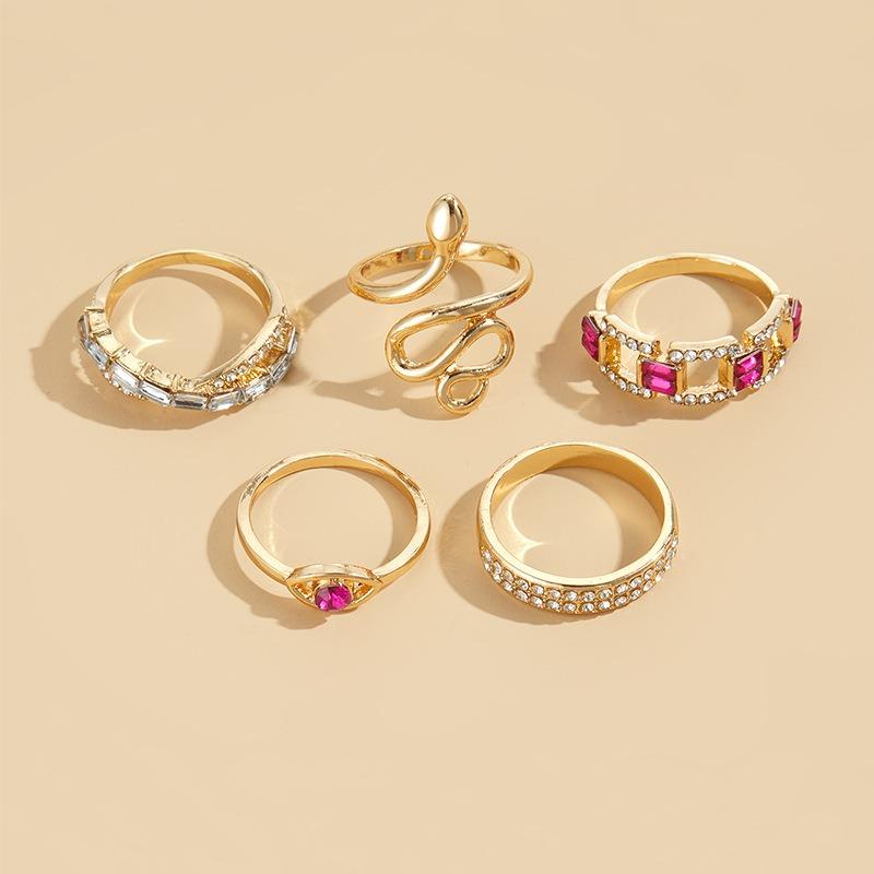 Alloy ring, niche high-end jewelry, diamond-encrusted snake ring set, stacked women's accessories