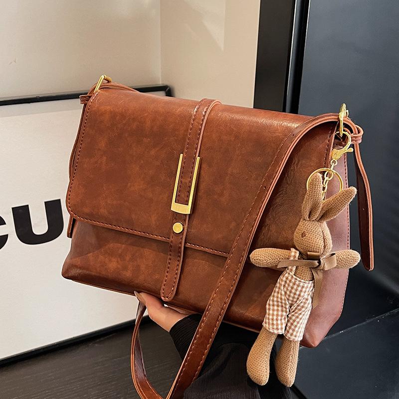 Große Tasche, Damen-Umhängetasche 2024, neue Herbst- und Winter-Retro-Umhängetasche, beliebte kleine quadratische Tasche in diesem Jahr