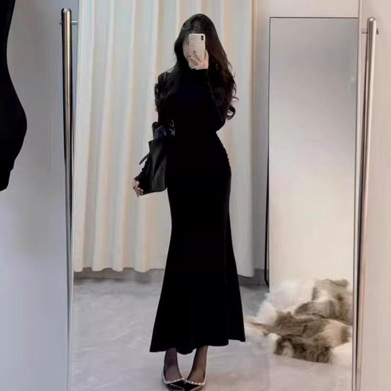 Women's Black Fishtail Skirt Dress - Spring/Autumn Hip-Hugging Long Skirt 2026 New Style