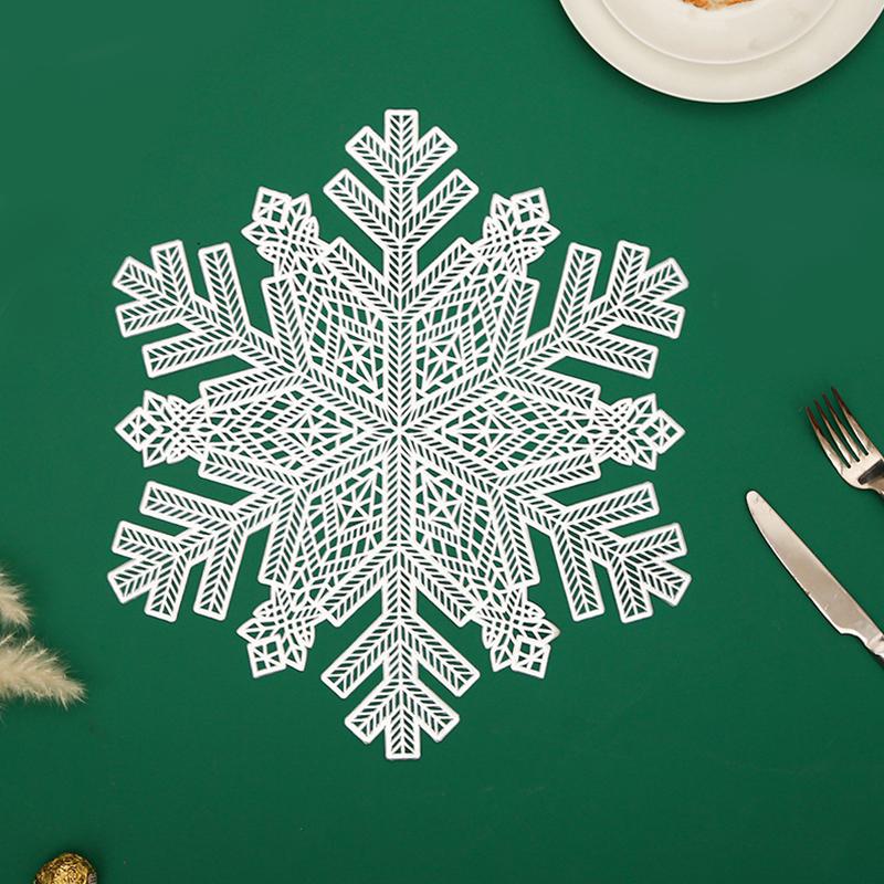 1PC Table Decorations Home Decor Stain Resistant Restaurant Decoration Thermal Insulation PVC Snowflake Meal Mat Party Supplies