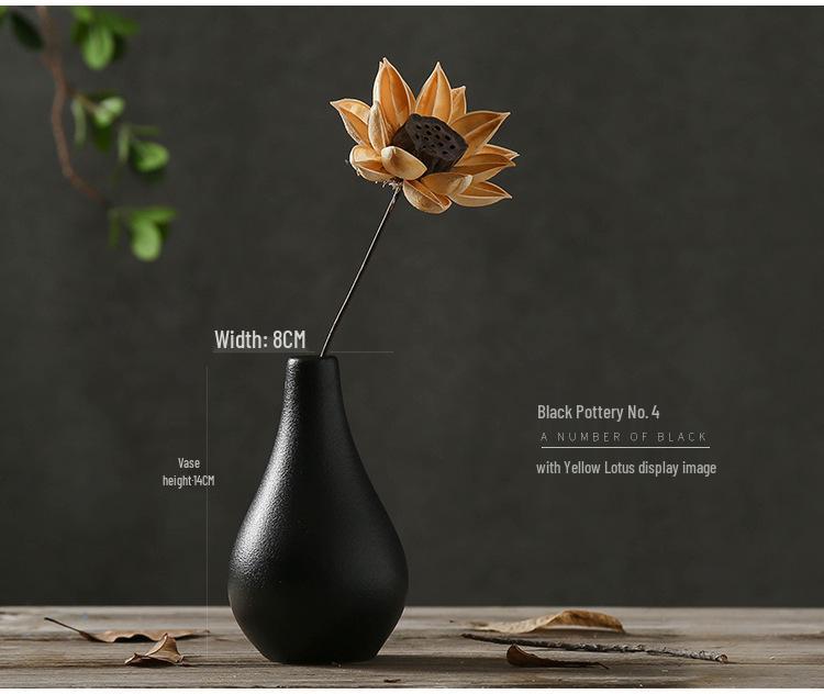 Zen Style Black Ceramic Mini Vase for Dried Flowers – Retro Chinese/Japanese Decor Ornament