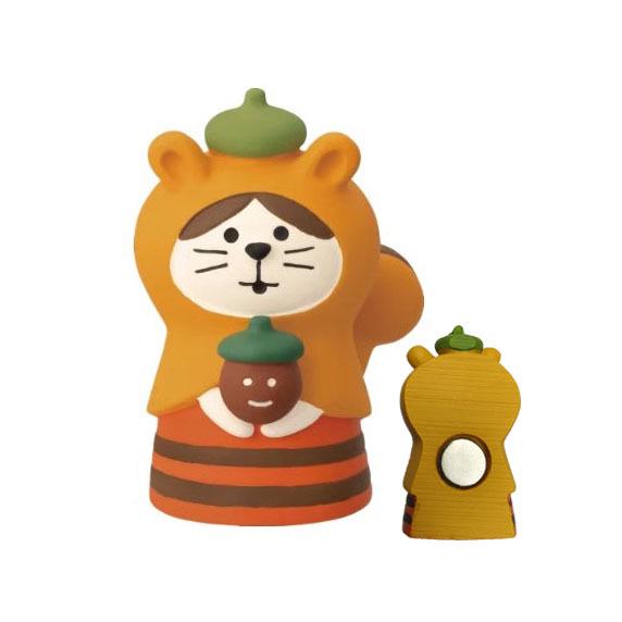 Japanese Cat Magnet: Cute Resin Sticker & Message Clip Toy for Refrigerator Decor