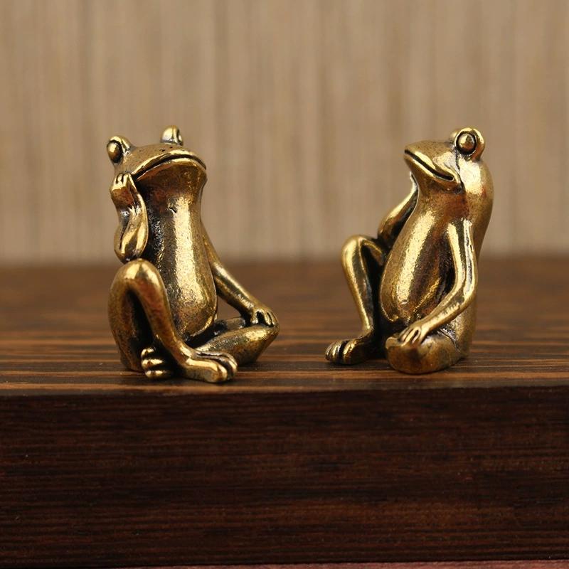 Brass Thinking Frog Figurine Vintage Frog Animal Copper Statue Ornaments Office Home Decoration Desktop Ornaments Crafts