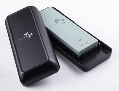 Kai Seki Magoroku Coarse Knife with Storage Made In AP0328 Sharpener, #220, Case, Japan,