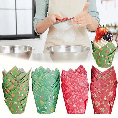 50 Stück Weihnachten Tulpe Muffin Cupcake Papierförmchen Ölfest Cupcake Förmchen Backen Muffinbox Cup Cake Dekorationswerkzeug Wickelhüllen
