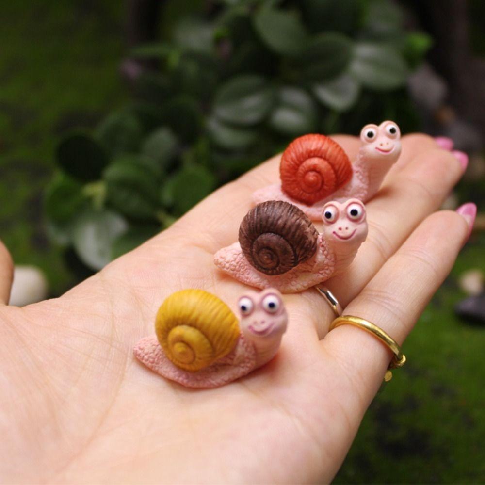 Garden Decoration Resin Small Snail Figurine Cute Animal Kawaii Snail Model Simulation Creative Mini Ornament Outdoor