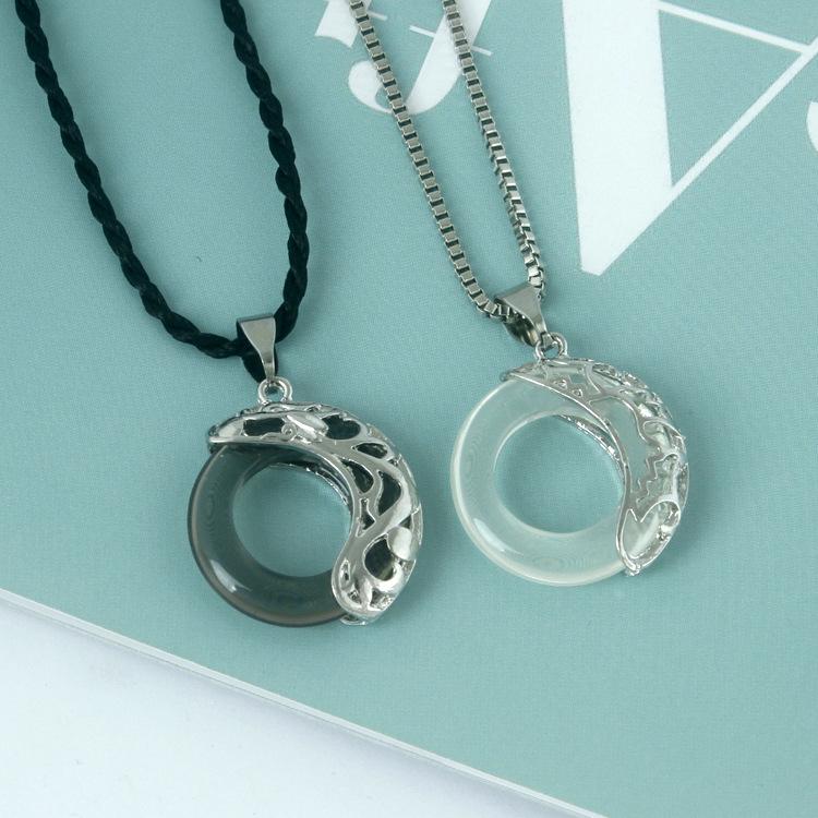 A Couple's Necklace, Female Pendant, Clavicle, Men's Jewelry, Retro-style Love Token, Love Gift