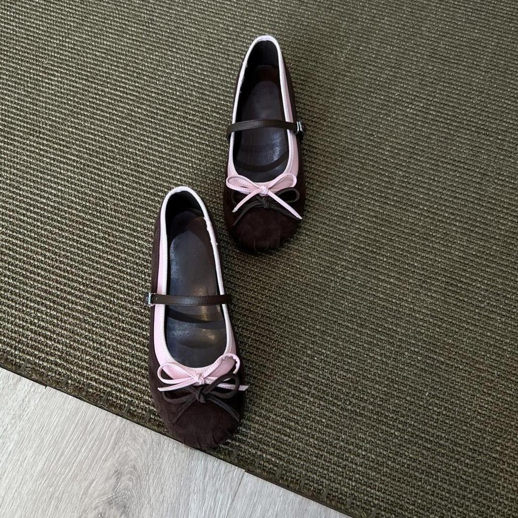 Sheepskin version~ niche leather French retro style round head with bow light mouth ballet style color matching shoes