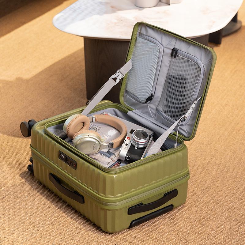 20-inch Expandable Carry-on Luggage with Side Opening and Lock - Men's Travel Set Option