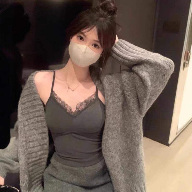 Cotton-brushed French Pure Wind Lace Patchwork Camisole Vest Slim with Chest Pad with Thermal Top