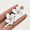 Elegant Baroque Imitation Pearl White Flower Drop Earrings For Women Dainty Dangle Earrings Banquet Party Jewelry Gift