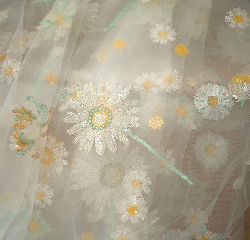Sequin Small Daisy Mesh Fabric, Small Fresh Ins Wind Small Gauze Skirt Fabric, Soft Lace Mesh Fabric