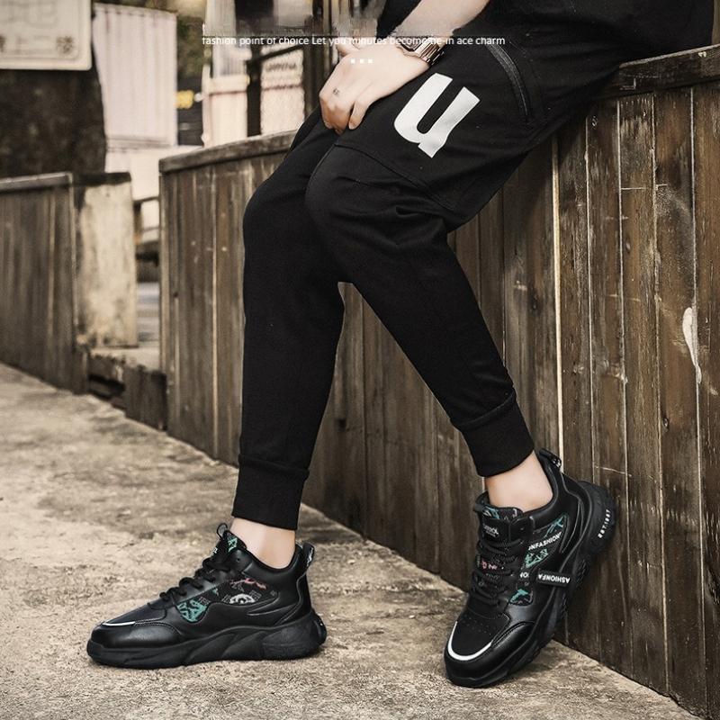 2025 Nowe męskie buty wulkanizowane Lato Wygodne Oddychające Sneakersy na platformie Miękka podeszwa Antypoślizgowe buty do chodzenia Buty projektanta