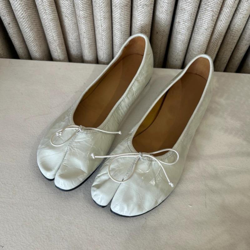 Cowhide Version~ Retro Niche Bow Split-toed Shoes Flat Ballet Shoes Women's Spring and Autumn Versatile Single Shoes