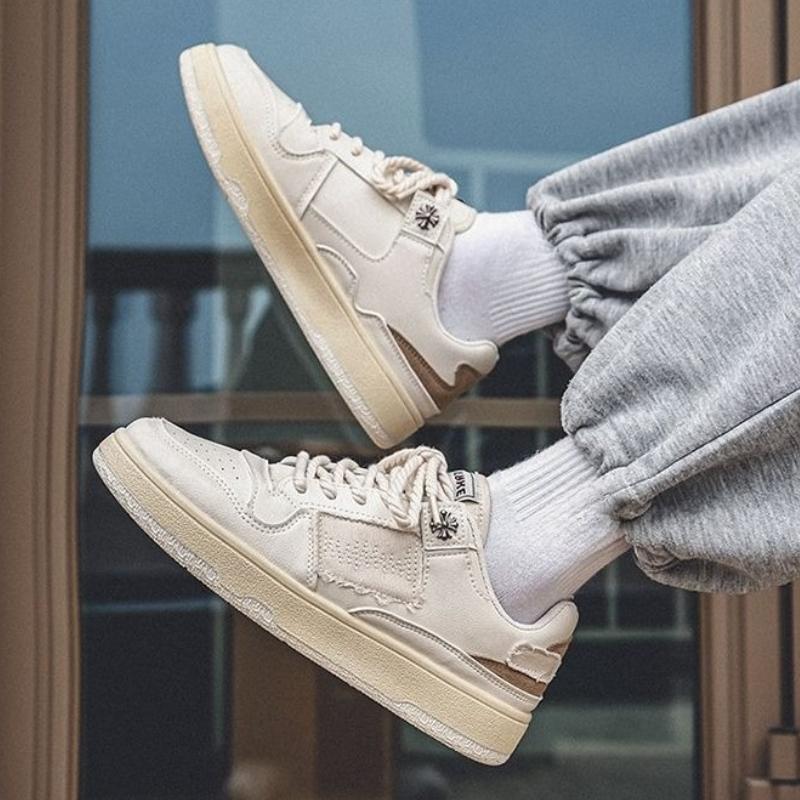 Fashion Breathable Lace-up Male Shoe Korean Style Non Slip Round Toe Sneakers Office Fashion 2025 Legitimate Size 44 Men's Casual Shoes