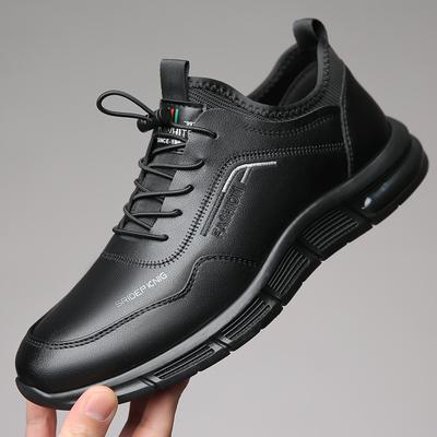 Móda 2024 Jaro Podzim Nové Pánské společenské boty Módní Pravá kůže Volně dýchající Tenisky Pánské Designérské Zapatos De Hombre
