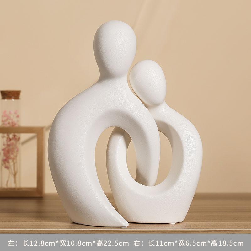 Abstract Figures Living Room TV Cabinet Ceramic Couple Cross Decoration Home Decor Modern Wine Cabinet Entrance Bookshelf Decor