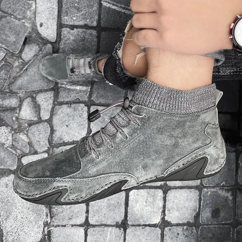 Men Breathable Comfortable Waterproof Leather Casual Shoes For Men Lightweight Durable Antiskid Flat Shoes For All Seasons Boots