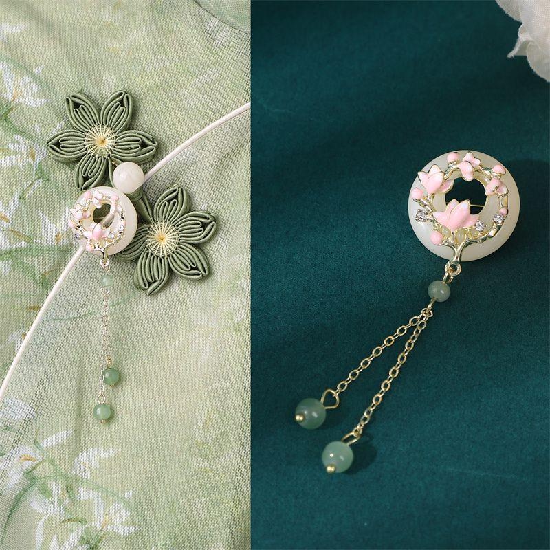 

Ципао Перекрывающийся Вес Династия Хань Кисточка Ретро Китайский Женский Кулон Black(Moon hanging Frost Forest)