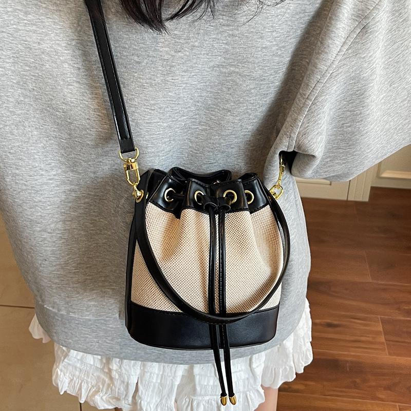 Popular Bag Women's Shoulder Crossbody Women's Bag Drawstring Bundle Women's Bucket Bag Contrasting Handbag