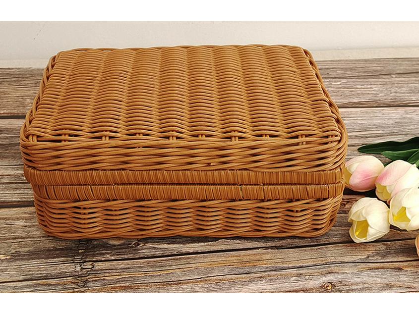 Vintage Rattan Woven Storage Suitcase for Wedding Photography Props & Mid-Autumn Mooncake Decoration
