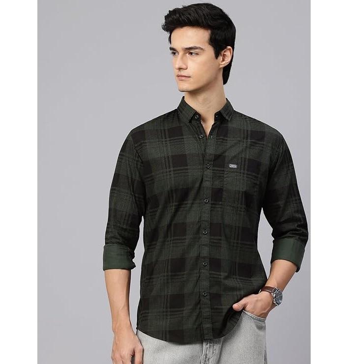 Man's Stylish Slim Fit Cotton Spread Collar Checked Casual Shirt - Dark Green
