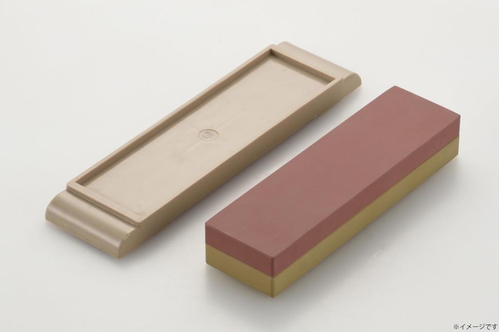 Takagi Kanesada Double-Sided Whetstone, Medium Finish, #1000/3000