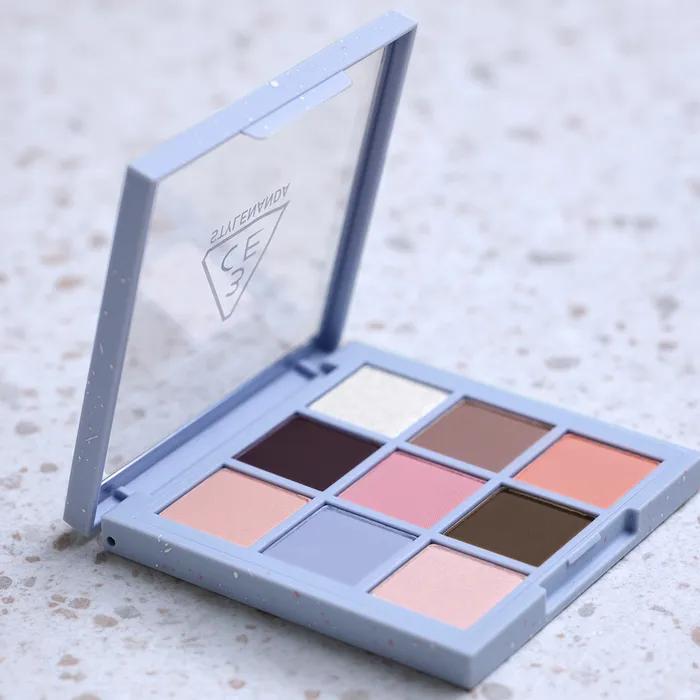 Multi Eye Color Palette (with Free Pink Eye Point Brush)