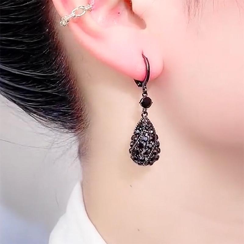 Charming Black Crystal Drop-shaped Pendant Earrings for Women Personalized Daily Accessories Party Jewelry Birthday Gift