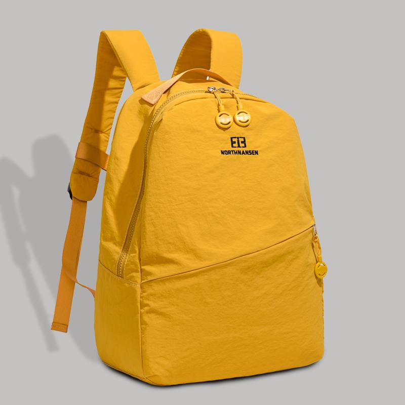 Lightweight Outdoor Sports Backpack for Men and Women Casual Travel Nylon Bag with Arc Shoulder Straps Dual-tone Available