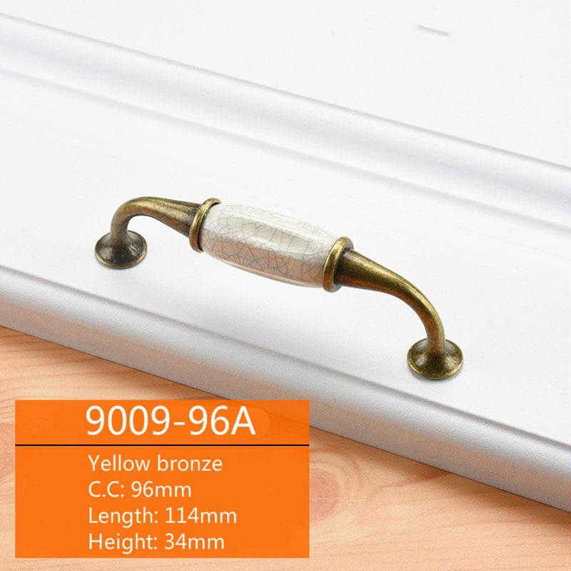 Uchwyt szafki ceramicznej czarno-białej Uchwyt drzwi szafy z aluminium europejskiego Uchwyt szuflady nowoczesny minimalistyczny Osprzęt meblowy