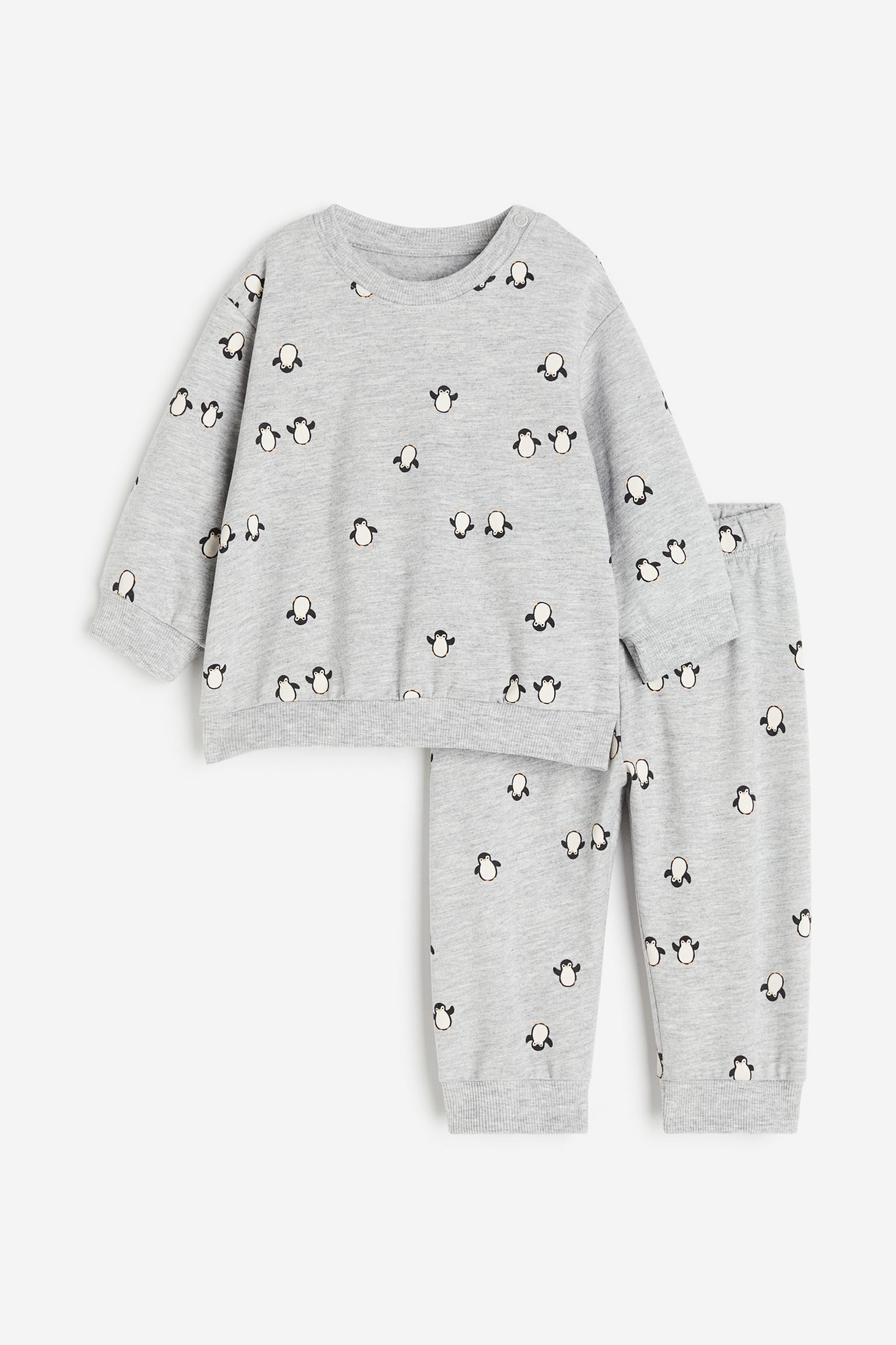 

комплект из двух толстовок