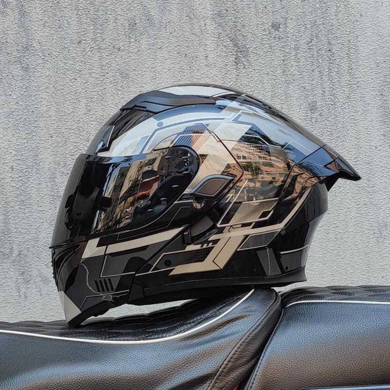 E5GOrz Flip-up Motorcycle Helmet for Men & Women – Full Face, All-Season with Bluetooth Slot, Big Tail Wing, 3C Certified