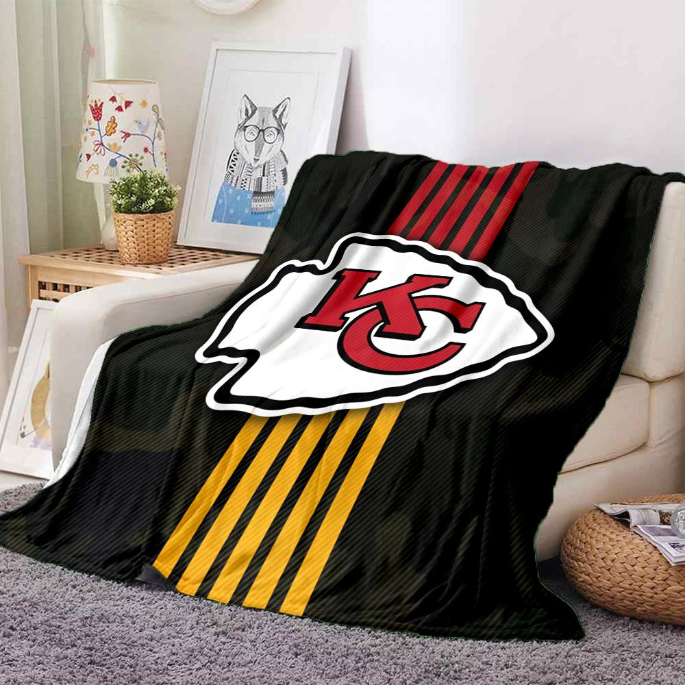 Kansas City Chiefs Flannel Blanket, High quality Comfortable for All Seasons, Home Decor, Warmth and Comfort