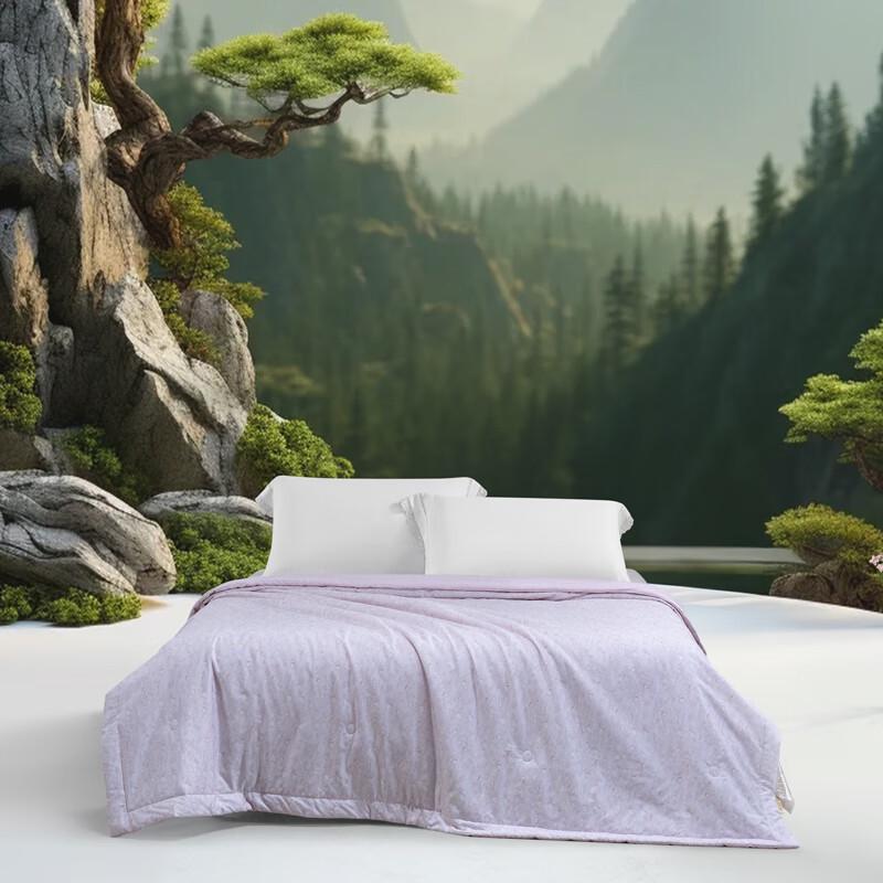 

Mercury Serene Lily of the Valley All-Cotton Summer Quilt