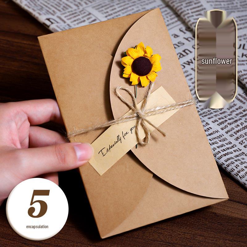 Handcrafted Retro Kraft Dried Flower Greeting Card for Birthdays & Father's Day