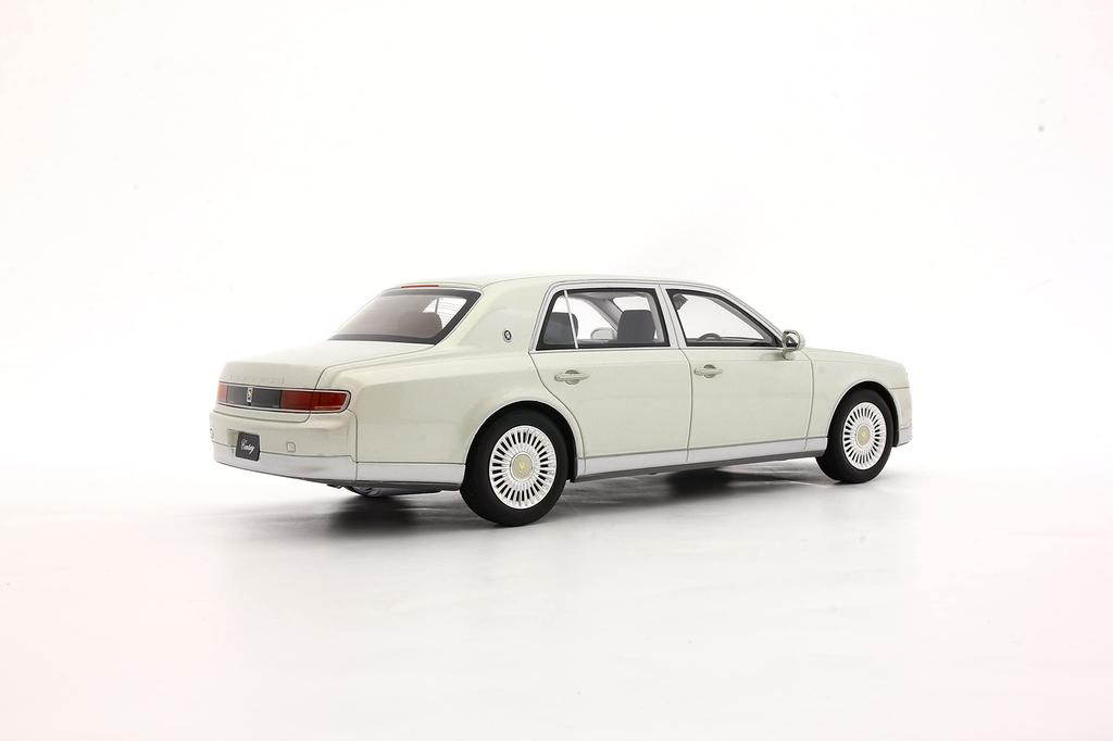 samurai Toyota Century Silver Finished Product KSR18036S 1/18