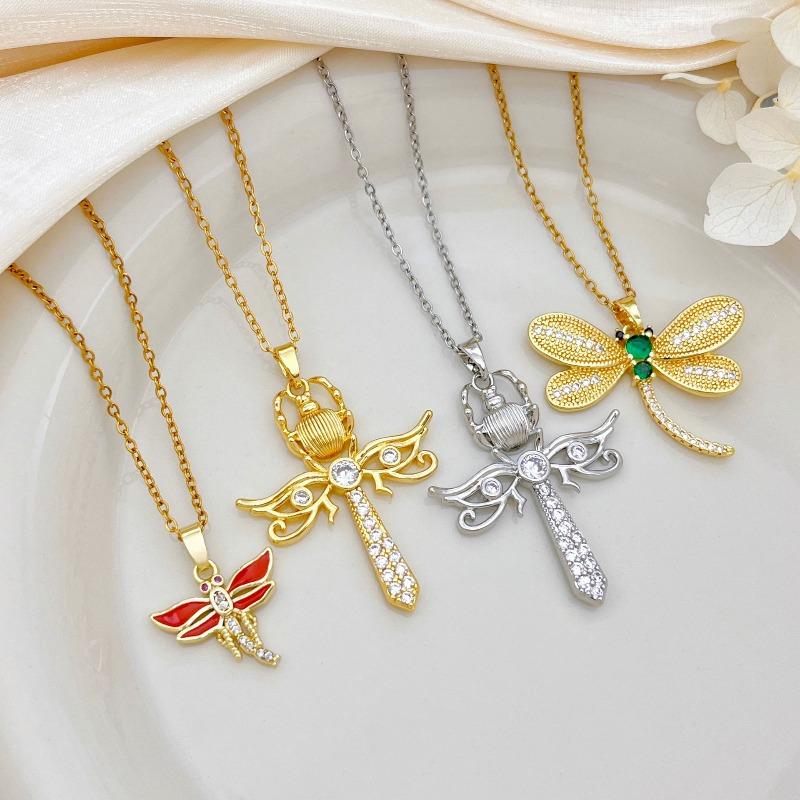 Necklace - Unique and Fashionable Butterfly Necklace Accessory Hip-hop Necklace Jewelry
