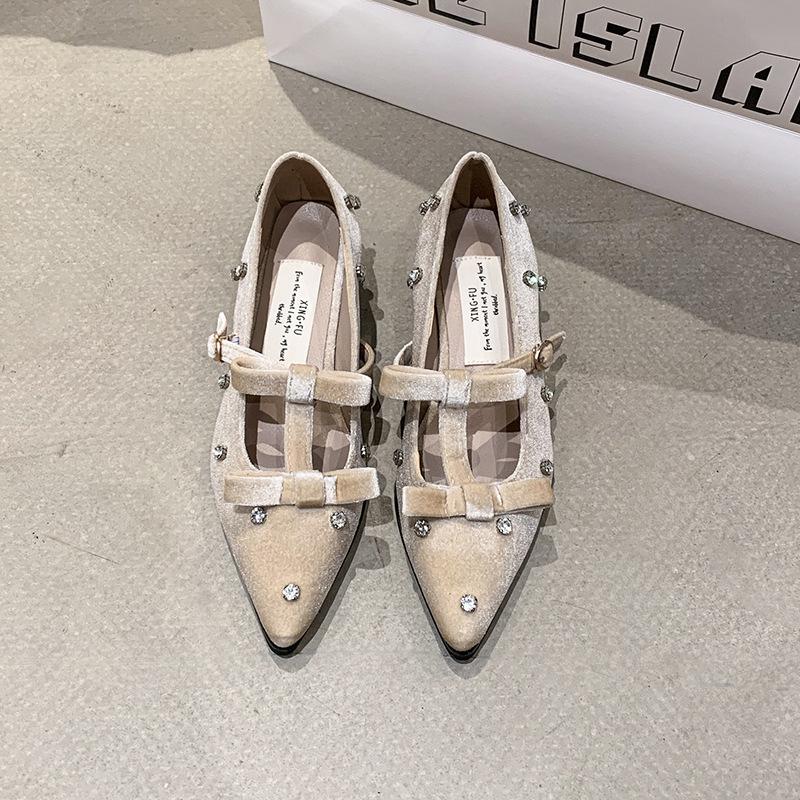 

Sexy and beautiful high heels women s 2025 spring new black bow temperament pointed single shoes small fragrant women s shoes 40 абрикосовый